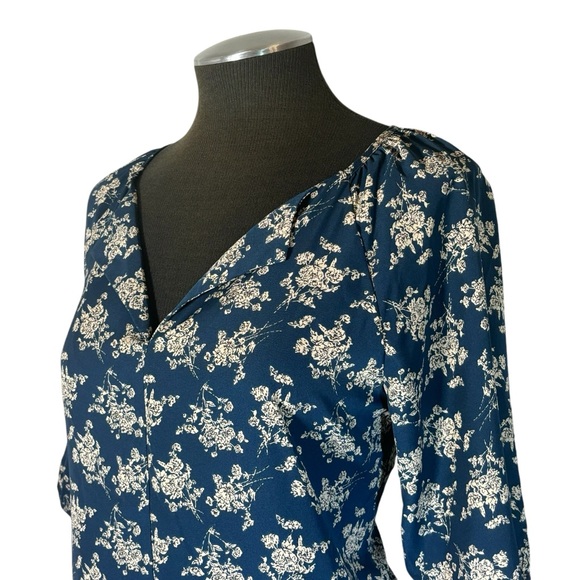 Fun2Fun – Christina Split Neck Floral Blouse – Stitch Fix – Small NWT - Picture 7 of 8